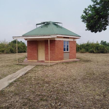 Bandas Kazinga Channel Katunguru Exterior photo